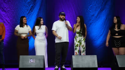 Mulheres solteiras no palco